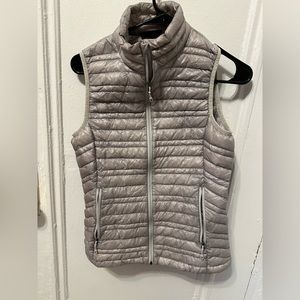 Patagonia vest size XS